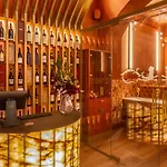Palazzo Cortesi Gæstehus 4*