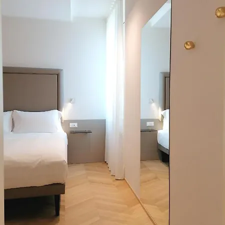 Palazzo Cortesi Boutique 4* Macerata
