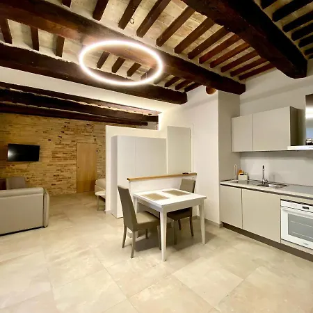 Palazzo Cortesi Maison d'hôtes