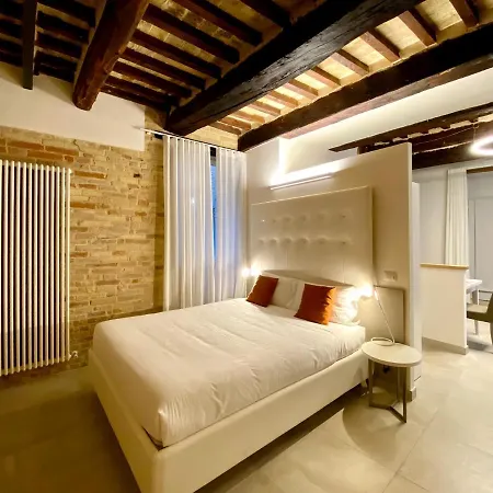 Palazzo Cortesi Boutique Macerata