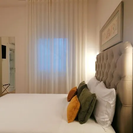 Palazzo Cortesi Macerata