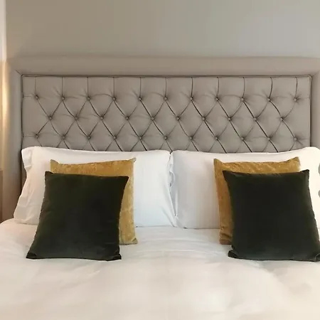 Guest house Palazzo Cortesi 4*