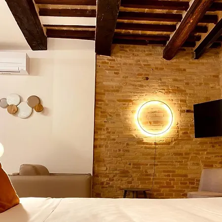 Pensión Palazzo Cortesi Boutique Macerata