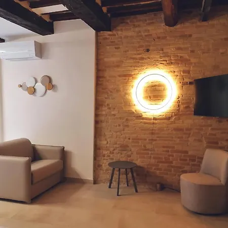 Maison d'hôtes Palazzo Cortesi 4*