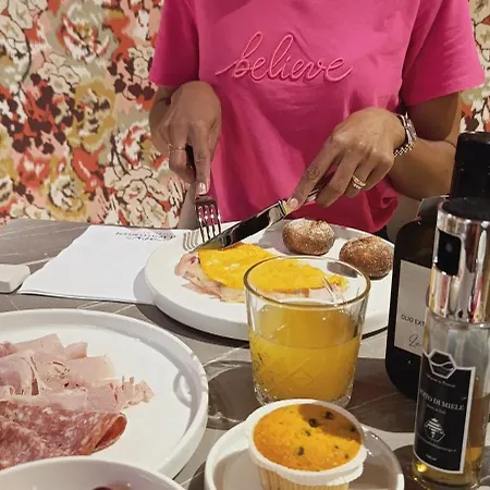 Palazzo Cortesi Maison d'hôtes