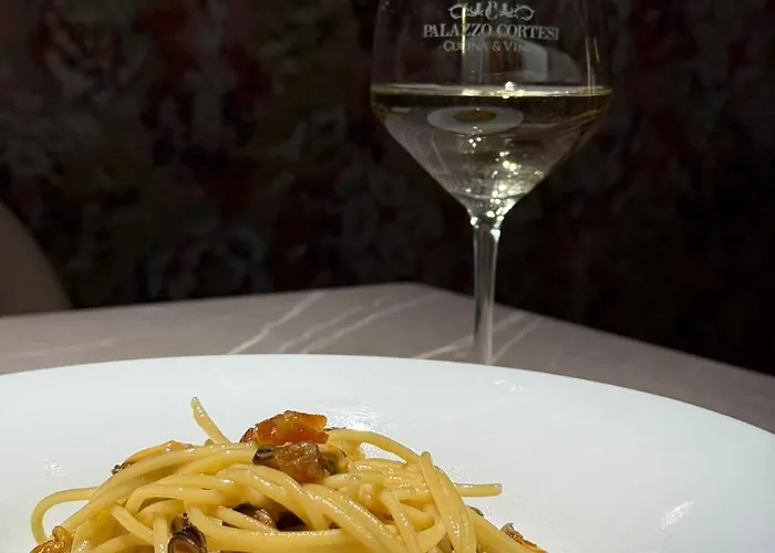 Guest house Palazzo Cortesi 4*